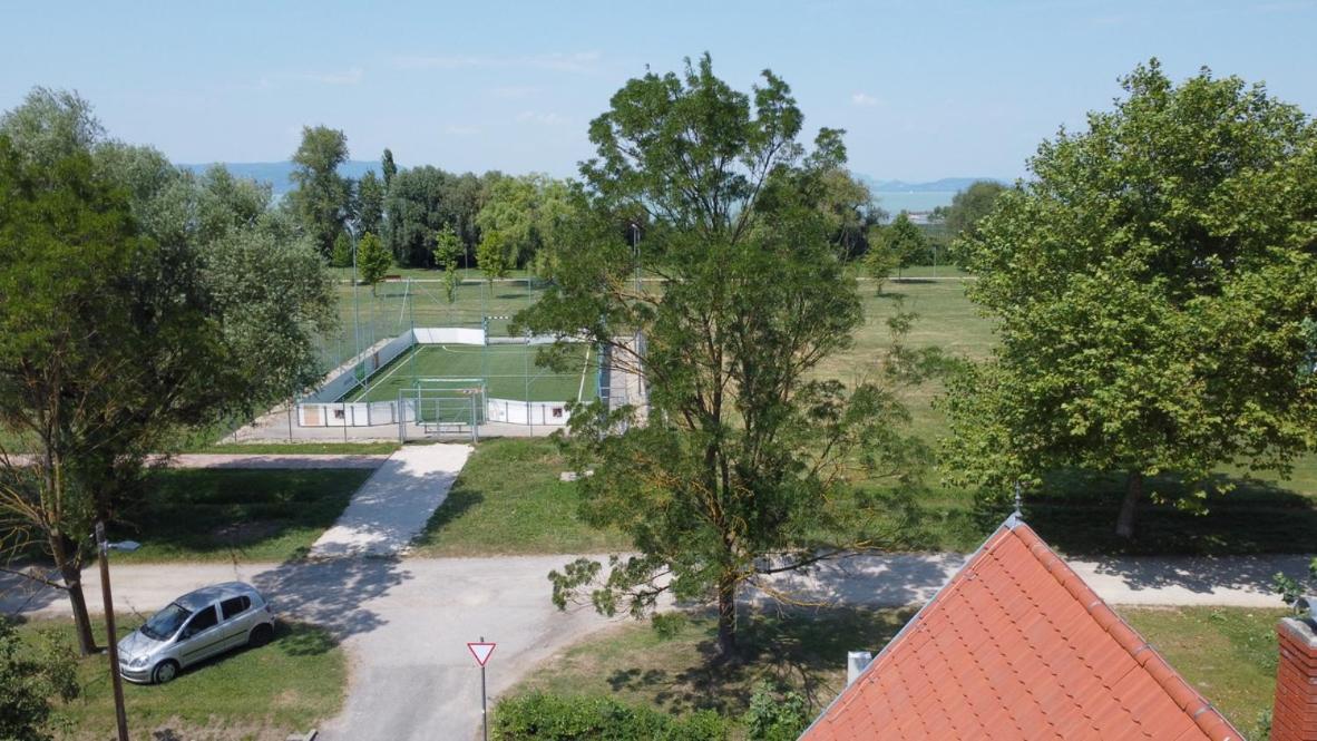 Apartament Zoeldhaz