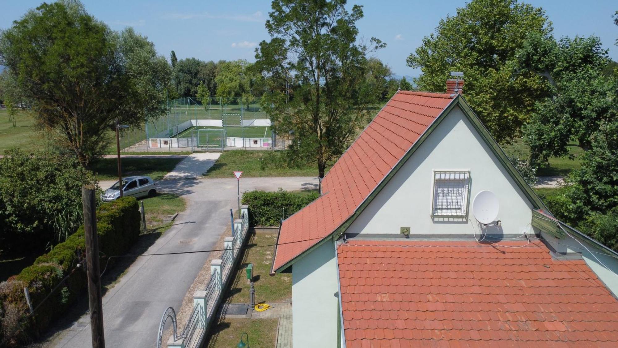 Apartament Zoeldhaz Balatonmáriafürdő